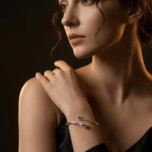 water droplet sterling silver bangle